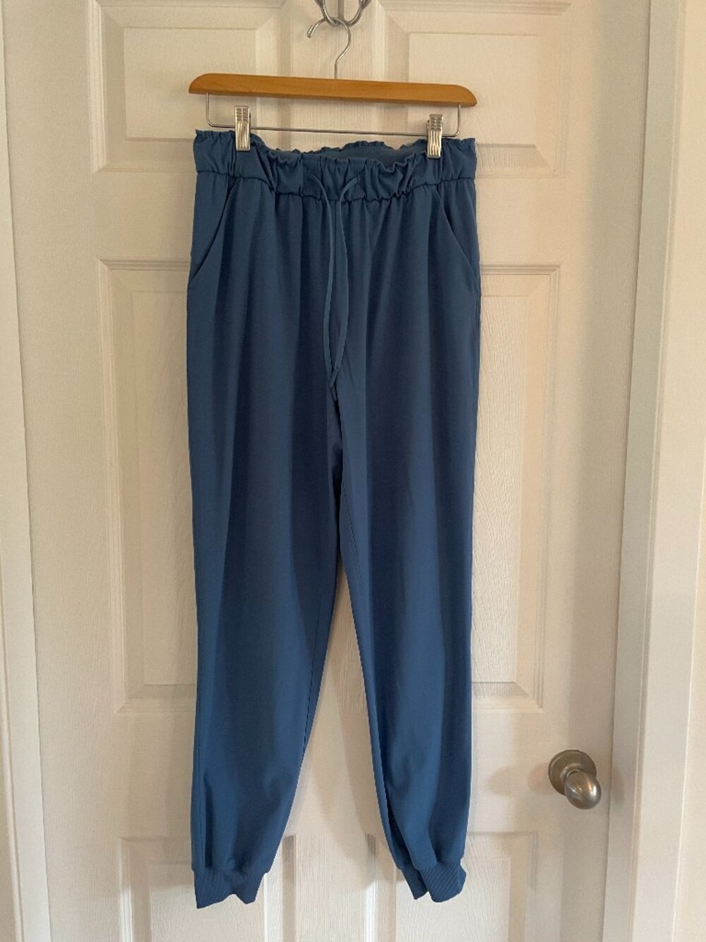 Lululemon Drawstring Joggers Size 6 Blue